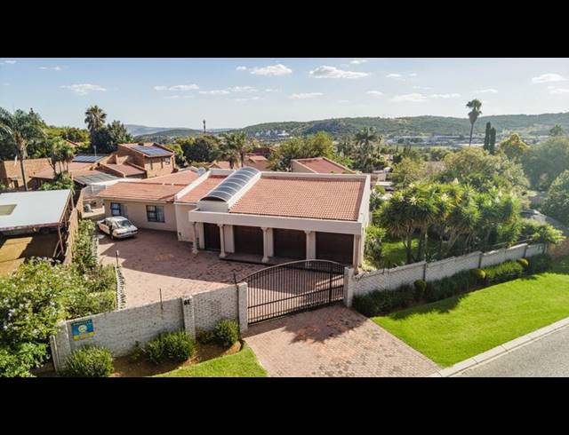 3 BEDROOM HOUSE FOR SALE IN MULBARTON